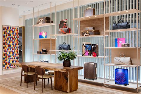 louis vuitton pacific place - Louis Vuitton Reopens Pacific Place Store.